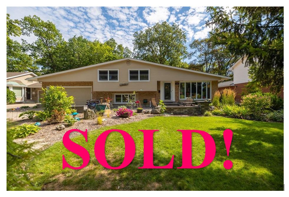 SOLD!! 1099 Senate Court, Sarnia