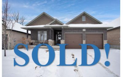 SOLD!! 6 Collins Way, Strathroy