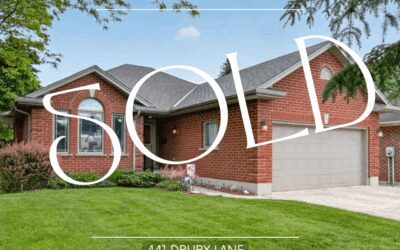 SOLD!!! 441 Drury Lane, Strathroy
